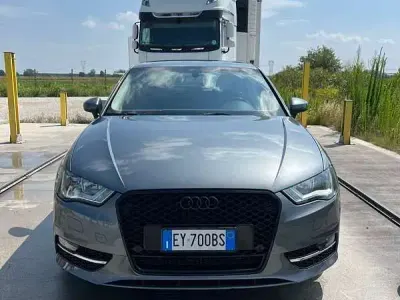 Usata Audi A3 Ambition 105 CV (77 kW) 2014 Berlina