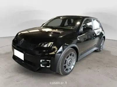 Usata Renault R5 Evolution 89 kW (122 CV) 2025 Nero Utilitaria