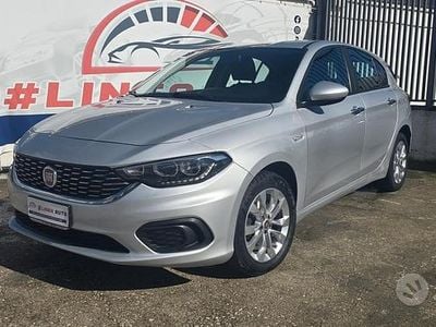 Usata Fiat Tipo Lounge 120 CV (88 kW) 2018 Grigio Berlina