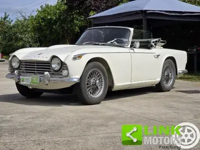 Usata Triumph TR4 103 CV (75 kW) 1965 Bianco Cabrio