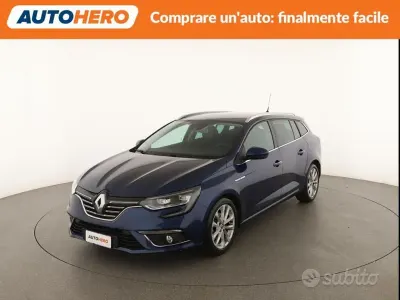 Usata Renault Mégane GrandTour 110 CV (80 kW) 2017 Bluazzurro Station wagon