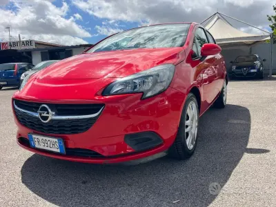 Begagnad Opel Corsa 90 HK (66 kW) 2018 Röd Halvkombi
