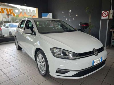 usata VW Golf 5p 1.6 tdi Executive 115cv