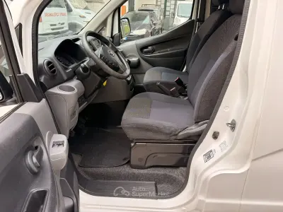 Gebraucht Nissan NV200 90 PS (66 kW) 2017 Weiß Van / Kleinbus
