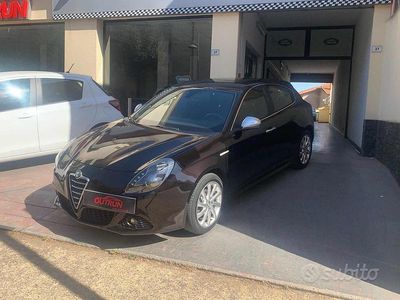 Usata Alfa Romeo Giulietta 105 CV (77 kW) 2010 Nero Utilitaria