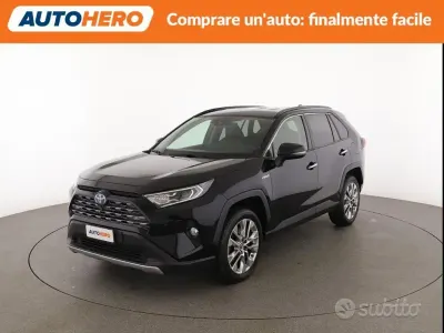 Usata Toyota RAV4 Hybrid Lounge 178 CV (130 kW) 2021 Nero SUV