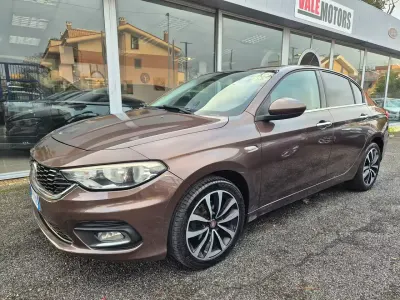 Usata Fiat Tipo 95 CV (69 kW) 2016 Grigio Berlina