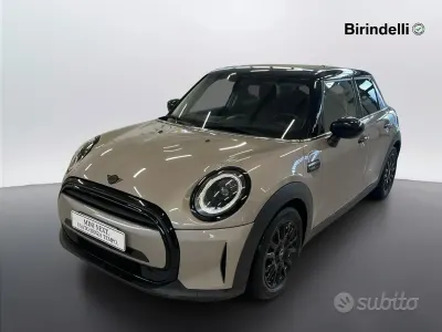 Begagnad Mini Cooper 136 HK (100 kW) 2023 Grå Halvkombi