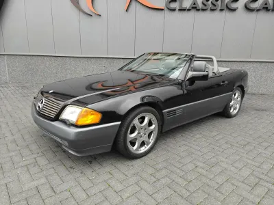 Usata Mercedes SL500 326 CV (239 kW) 1991 Nero Cabrio