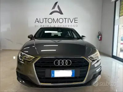 Usata Audi A3 Business 150 CV (110 kW) 2020 Grigio Berlina