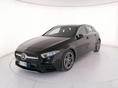 Usata Mercedes A180 Premium 116 CV (85 kW) 2022 Nero Utilitaria