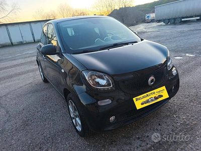 Usata Smart ForFour 70 CV (51 kW) 2017 Nero Utilitaria