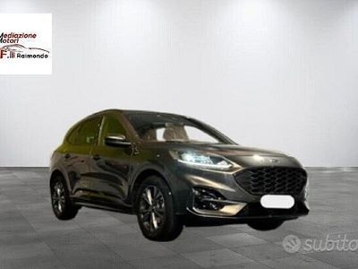 Usata Ford Kuga ST-Line 120 CV (88 kW) 2022 Grigio SUV