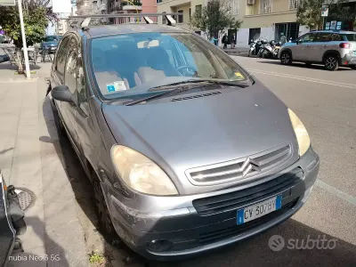 Usata Citroën Xsara 109 CV (80 kW) 2005 Grigio Monovolume