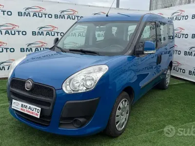 Usata Fiat Doblò Emotion 120 CV (88 kW) 2013 Blu Monovolume