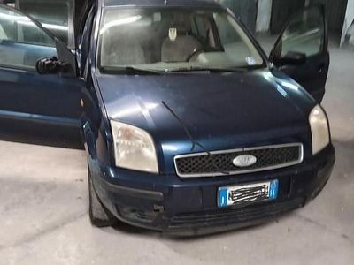 Usata Ford Fusion 2003 Blu Utilitaria