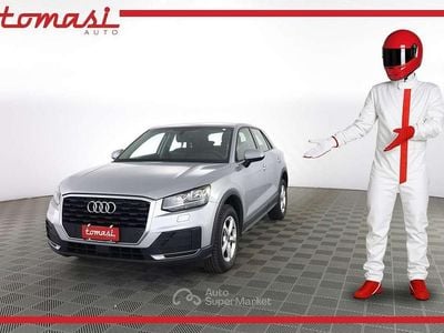 Usata Audi Q2 Business 116 CV (85 kW) 2019 Argento floret SUV