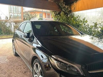 Usata Mercedes A200 136 CV (100 kW) 2017 Nero Berlina