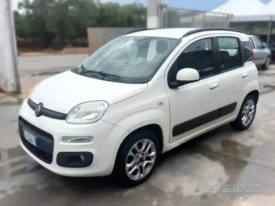 Usata Fiat Panda Pop 75 CV (55 kW) 2012 Beige Utilitaria