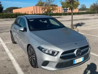 Usata Mercedes CLA180 116 CV (85 kW) 2021 Grigio Berlina