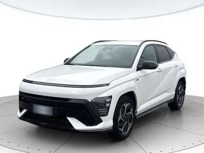 Usata Hyundai Kona N Line 120 CV (88 kW) 2023 Bianco nevada SUV