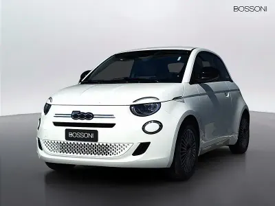 Nuova Fiat 500 Icon 70 CV (51 kW) 2026 Bianco Berlina