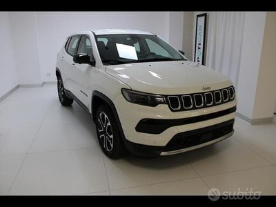 Usata Jeep Compass Altitude 131 CV (96 kW) 2024 Bianco SUV