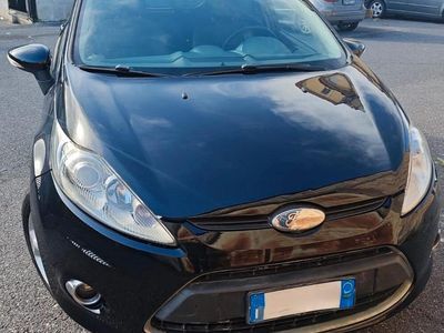 Usata Ford Fiesta 70 CV (51 kW) 2010 Blu Utilitaria