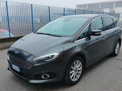 Grigio Usata 2017 Ford S-MAX Business Edition Monovolume | 14.000 € (Buon prezzo)