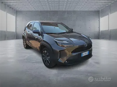 Usata Toyota Yaris Hybrid Trend 92 CV (67 kW) 2022 Station wagon