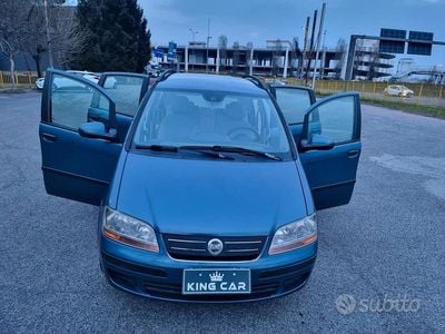 Usata Fiat Idea Emotion 101 CV (74 kW) 2005 Blu Monovolume