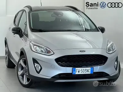 Usata Ford Fiesta Active 101 CV (74 kW) 2019 Grigio Utilitaria