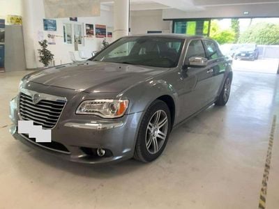 Usata Lancia Thema Platinum 239 CV (175 kW) 2013 Grigio Berlina