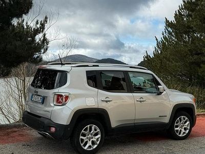 Usata Jeep Renegade Longitude 140 CV (102 kW) 2016 Grigio SUV