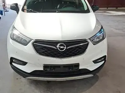 Usata Opel Mokka X 140 CV (102 kW) 2017 Bianco SUV
