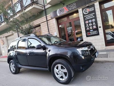 Usata Dacia Duster 105 CV (77 kW) 2013 Nero SUV