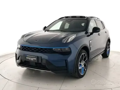 Usata Lynk & Co 01