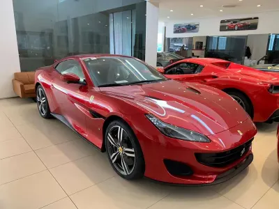 Usata Ferrari Portofino 600 CV (441 kW) 2020 Cabrio