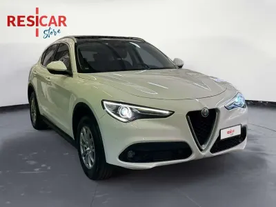 Usata Alfa Romeo Stelvio Tech Edition 190 CV (139 kW) 2019 Bianco SUV