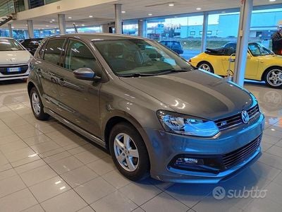 Usata VW Polo R-line 60 CV (44 kW) 2016 Grigio Berlina