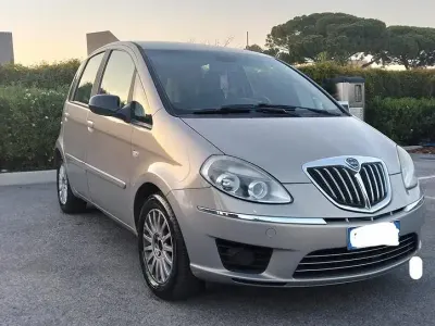 Usata Lancia Musa 95 CV (69 kW) 2012 Monovolume