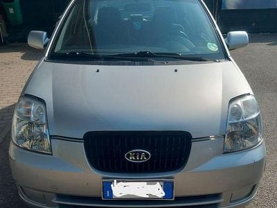 Usata Kia Picanto 61 CV (44 kW) 2007 Grigio Utilitaria