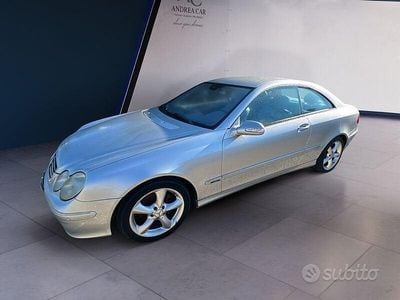 Usata Mercedes CLK270 Elegance 170 CV (125 kW) 2004 Grigio Coupé