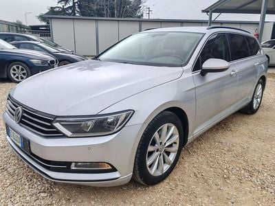 Usata VW Passat Comfortline 120 CV (88 kW) 2015 Other Station wagon