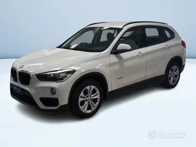 Usata BMW X1 Advantage 140 CV (102 kW) 2017 Bianco SUV