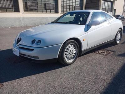 Alfa Romeo GTV