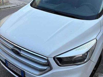 Usata Ford Kuga Business Edition 120 CV (88 kW) 2019 Bianco SUV