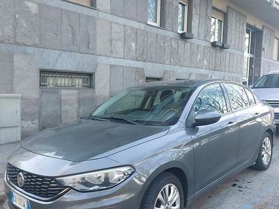 Usata Fiat Tipo 120 CV (88 kW) 2017 Grigio Berlina