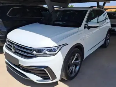 Usata VW Tiguan R-line 245 CV (180 kW) 2024 Nero SUV