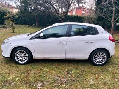 Bianco Usata 2009 Fiat Bravo Utilitaria | 900 € (Super prezzo)
